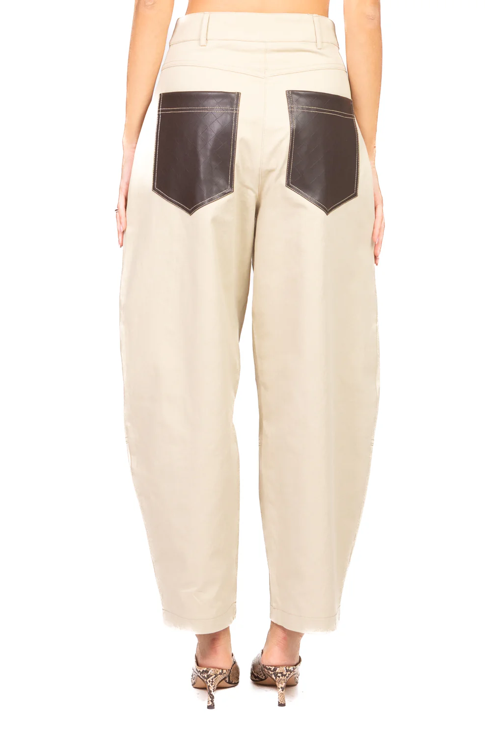 Tensione In - Pantalone balloon tasche ecopelle Art. 26P4163 - Image 11
