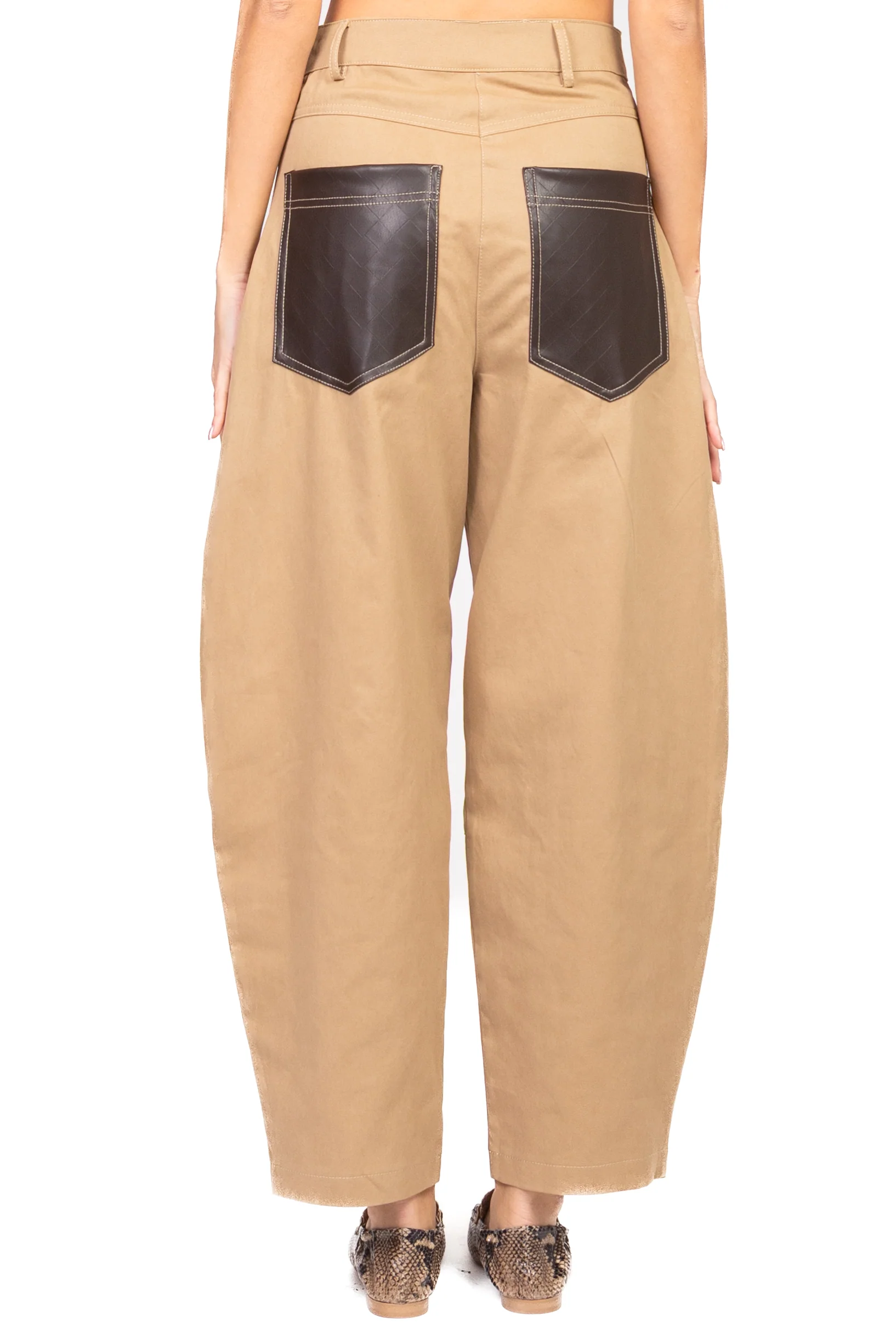 Tensione In - Pantalone balloon tasche ecopelle Art. 26P4163 - Image 6
